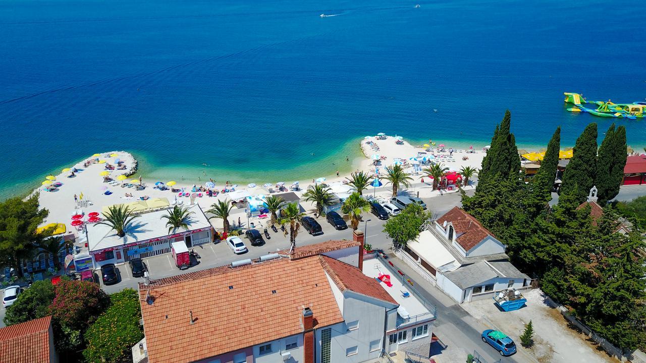 Villa Okruk-10 Meters Away From The Beach Okrug Gornji Dış mekan fotoğraf